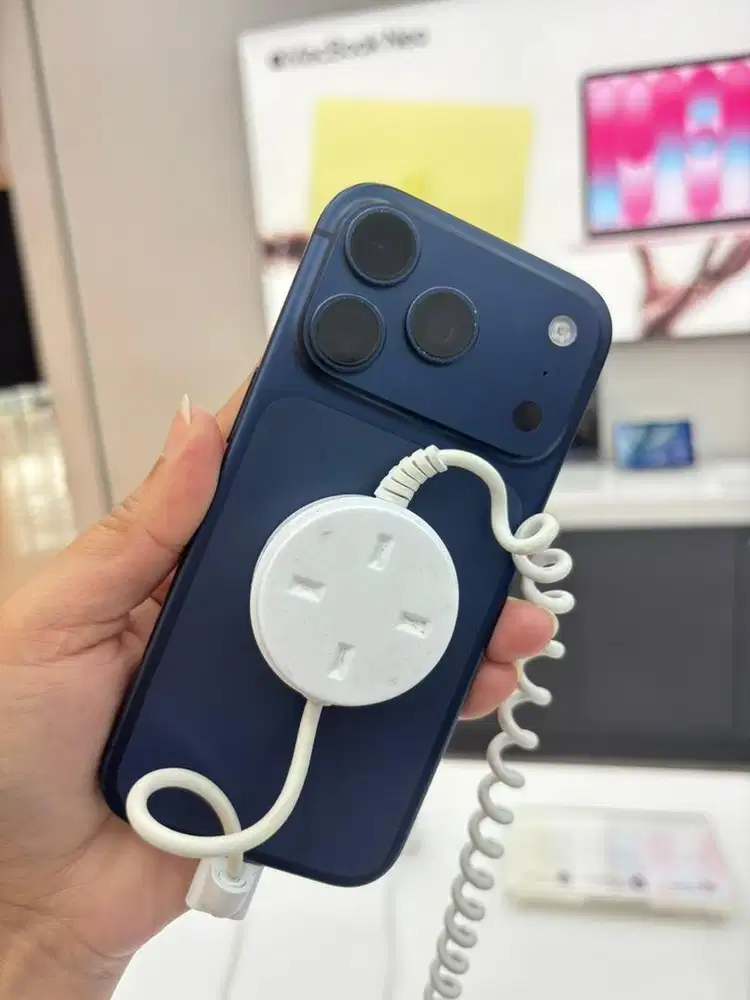 CICILAN IPHONE 17 PRO 256 GB PROMO BUNGA 0%