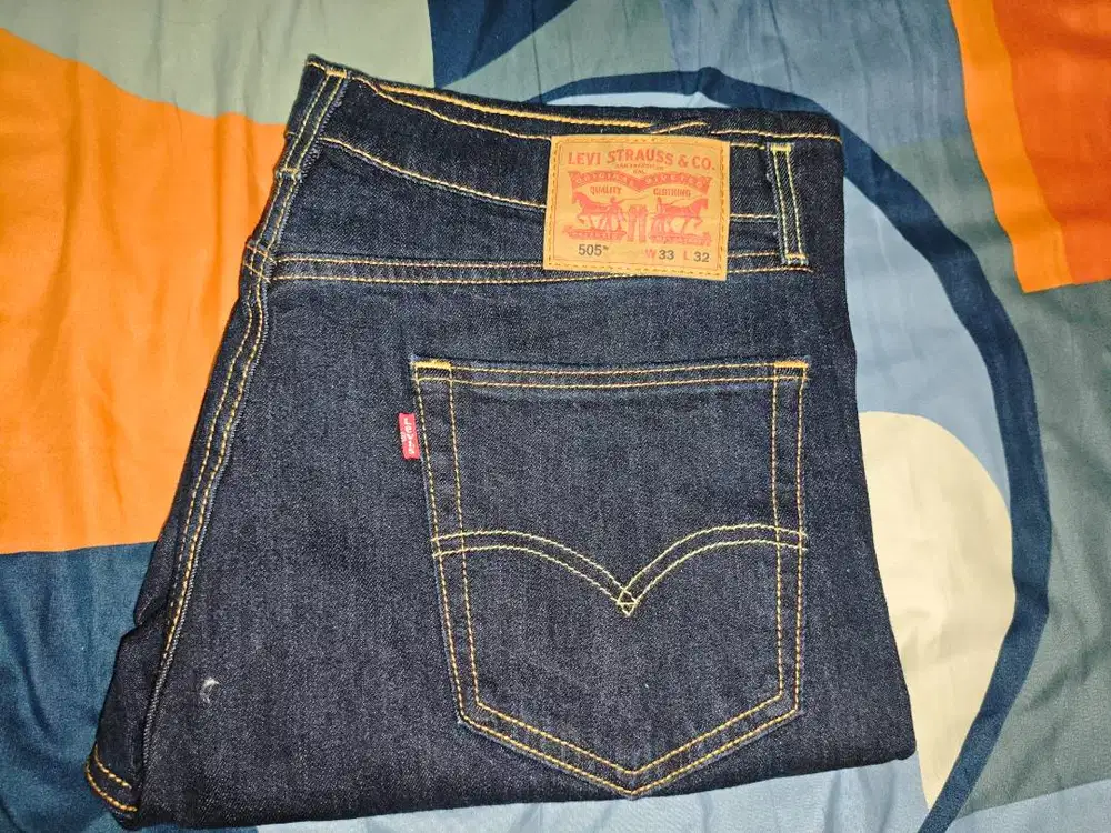 Levi's 505 Ama Rinsey. Size 33