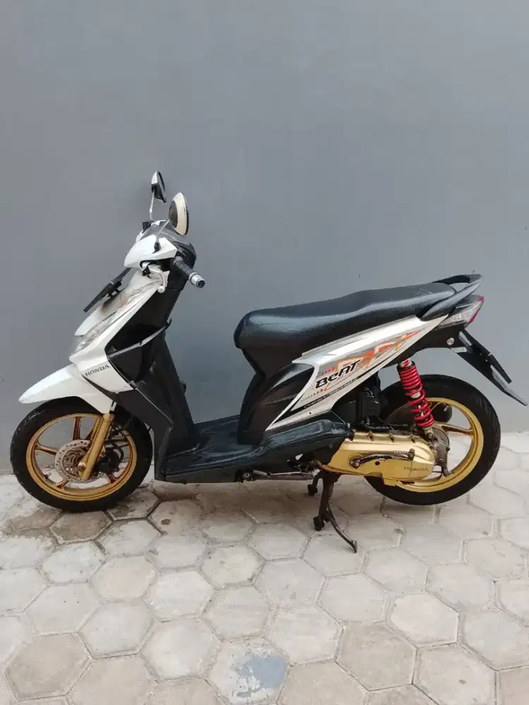 Dijual motor Honda beat