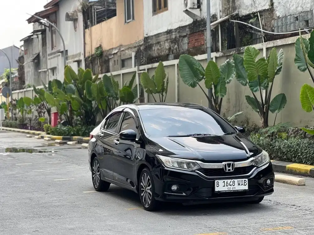 Honda City E CVT Facelift 2017 Hitam (Garage 88 Ciater)