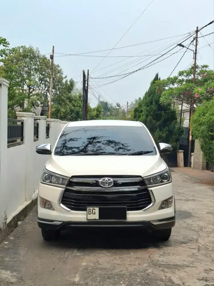 Innova Reborn Venturer Solar Manual 2019