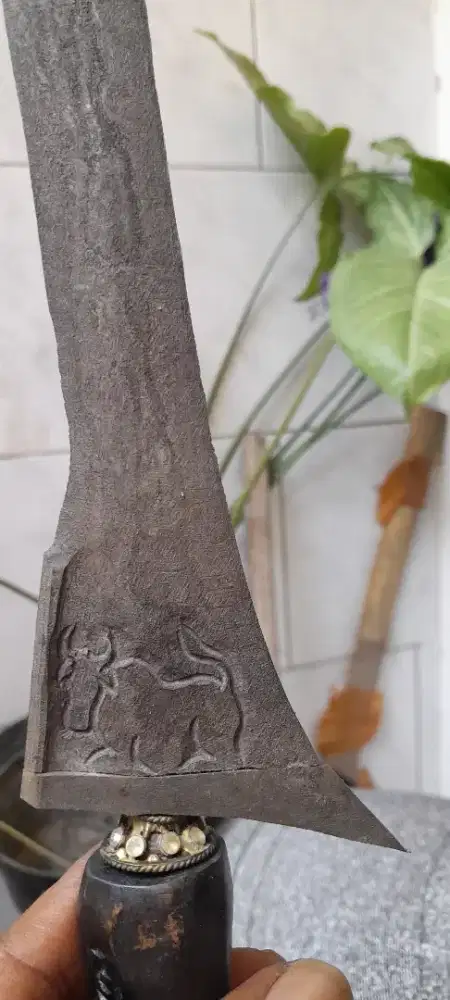 Keris maheso lajer