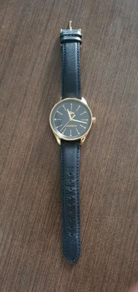 Jam tangan LACOSTE