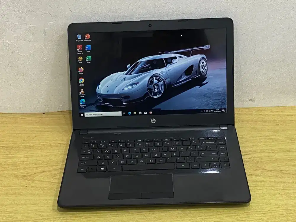 Laptop HP 14-bw0xx Prosesor AMD E2-9000e RAM 4GB SSD 128 GB