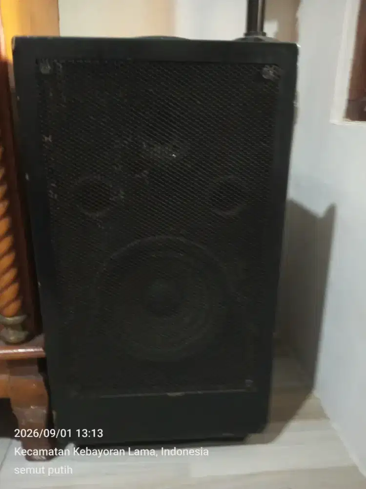 Dijual Speaker aktif msh ok