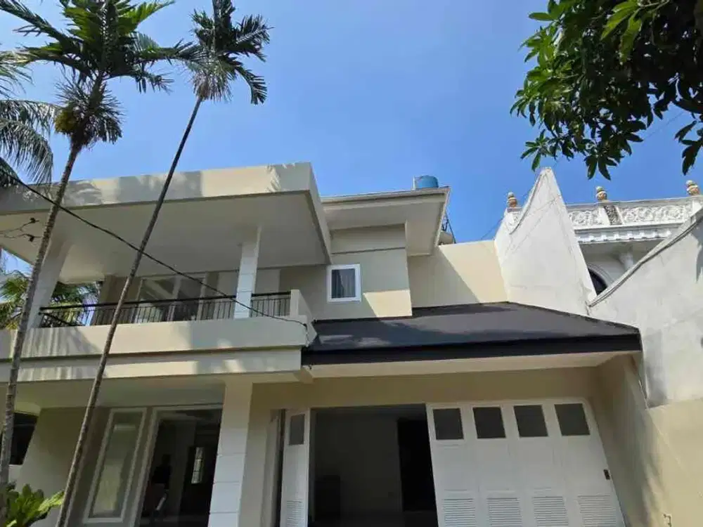 DIJUAL PROSPEK INVESTASI! RUMAH MEWAH SIAP HUNI DI EXECUTIVE PARADISE