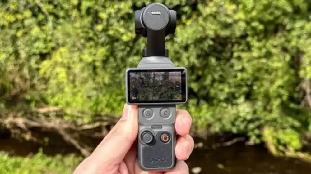 DJI Osmo Pocket 4
