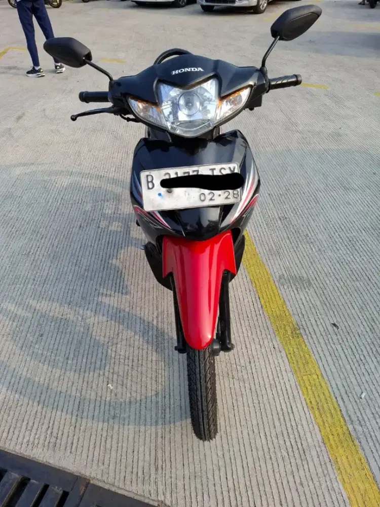 Honda Revo Absolute