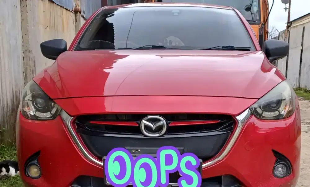Dijual mobil mazda 2 skyactive