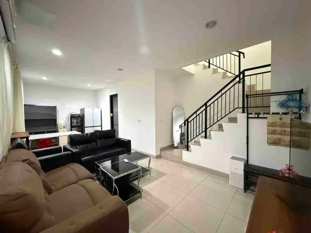 sewa cepat rumah milenial pik2 8x10 furnished