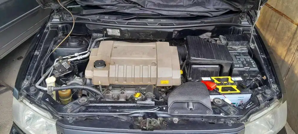 Mitsubishi Chariot Grandis 2000 Bensin