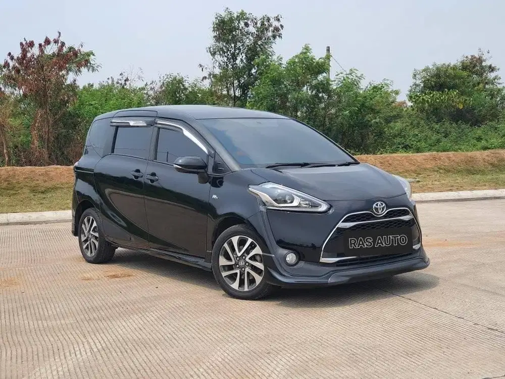 [ TDP 10 jt ]  Toyota Sienta 1.5 Q AT 2016 Hitam