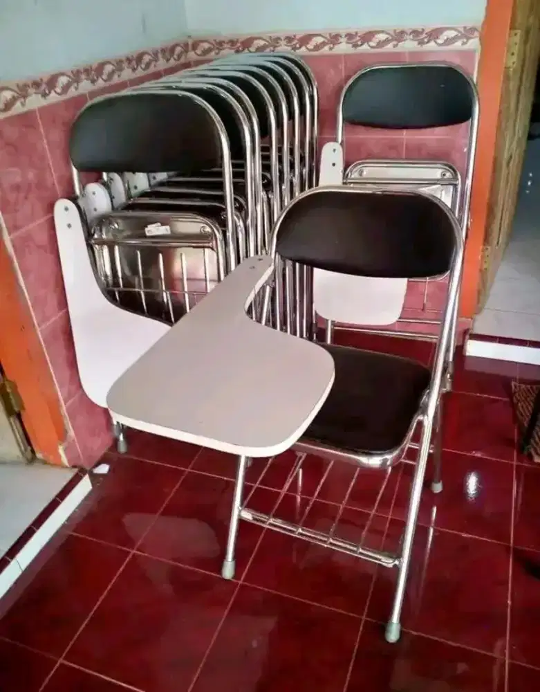 Agen kursi lipat kuliah rekondisi