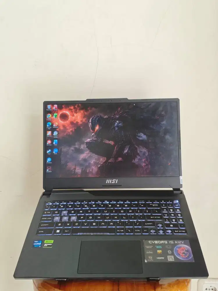 MSI CYBORG 15 A12VE i7-12650H RTX 4050 6GB RAM 16GB SSD 1TB GAMING