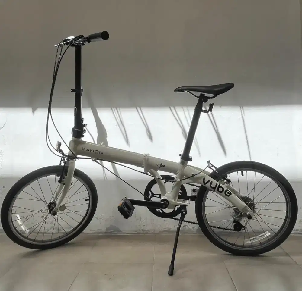 SEPEDA LIPAT MERK DAHON TYPE VYBE D7