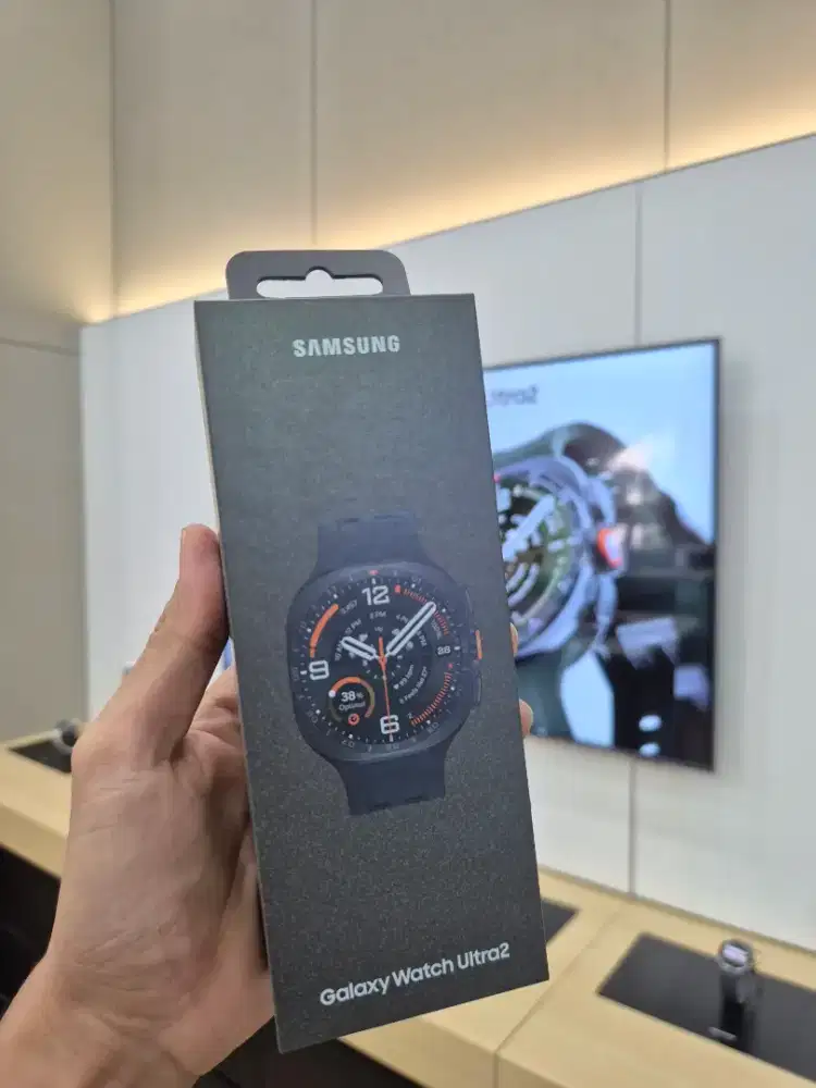 Cicilan 0% Samsung Galaxy Watch Ultra2 - Samsung Queen City
