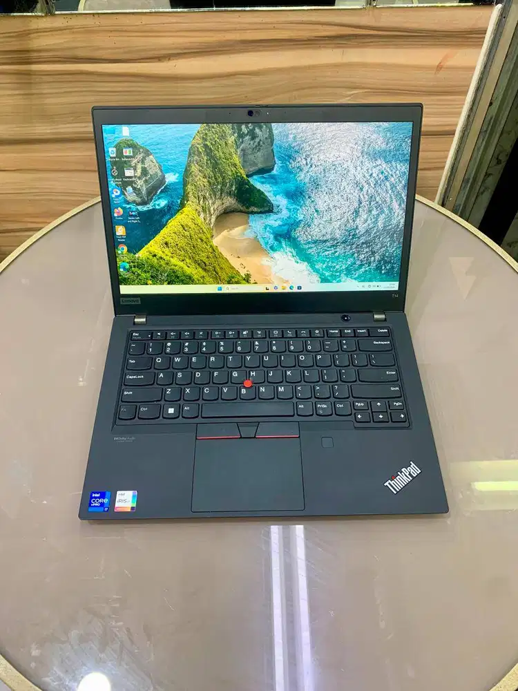Laptop LENOVO THINKPAD T14 Core i7 Gen11 Ram 16GB 14inch N-DC