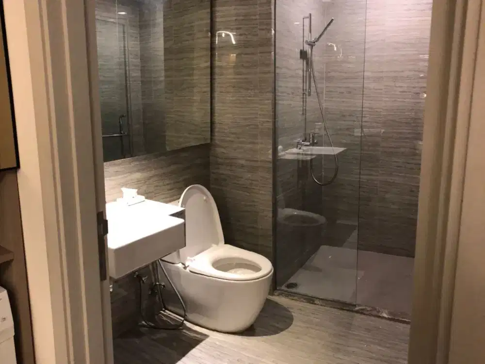 DIJUAL APARTEMEN LA VIZ – PAKUWON MALL SURABAYA (MH)