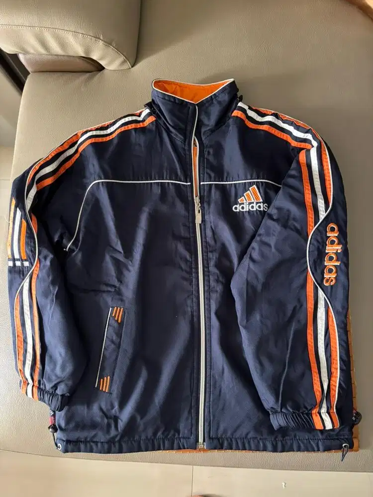 Jaket pria waterproof
