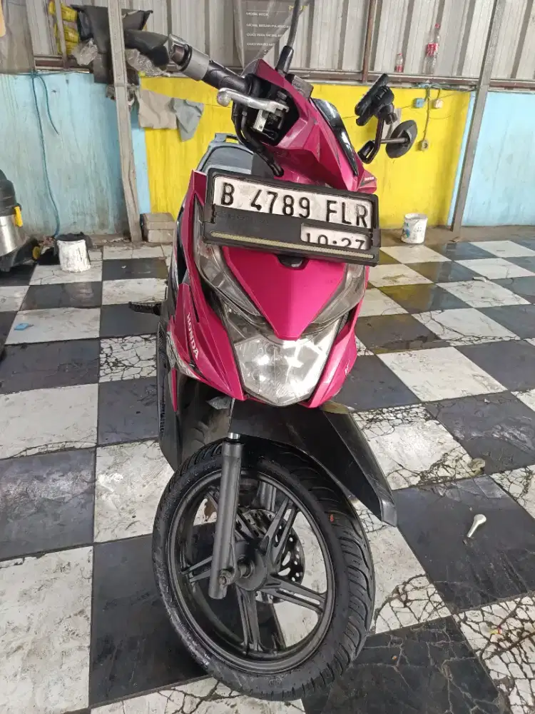Honda Beat F1 CBS ISS cakep dan Prima di Setiadarma, Tambun Selatan