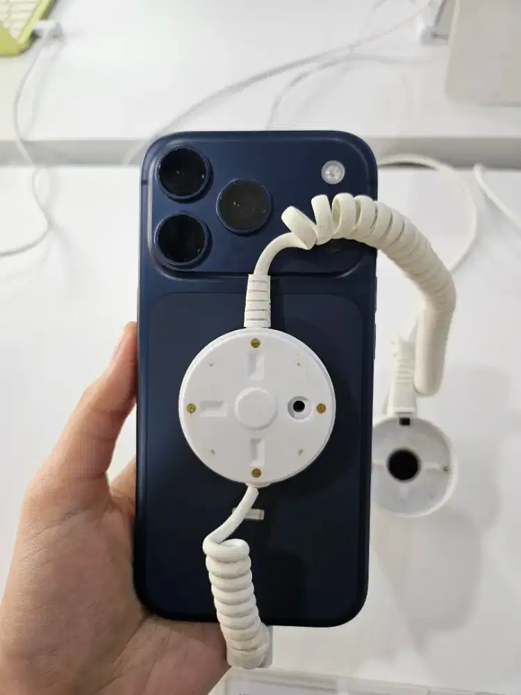 Iphone 17 pro lagi promo potongan harga dan dapat free adaptor ori