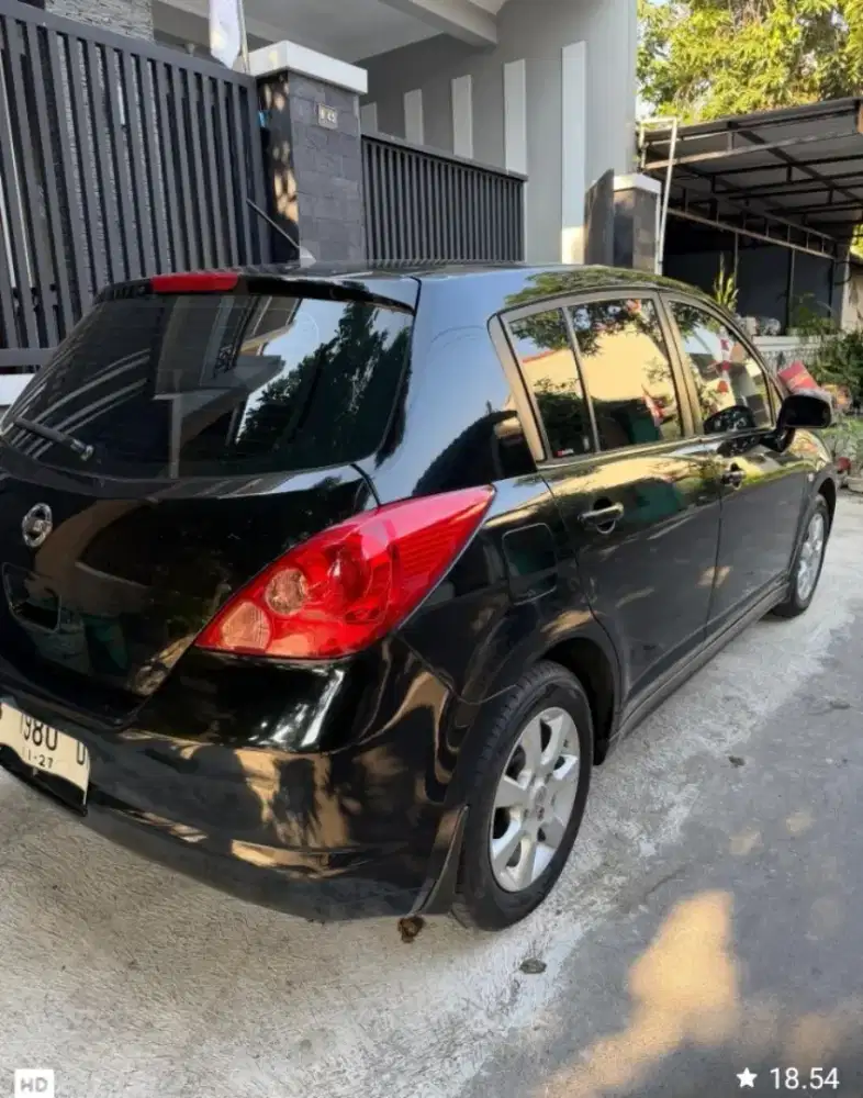 Nissan Lattio 1,8 CC tgn 1 siap ngacir