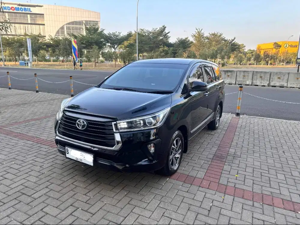 Toyota Kijang Innova 2.4 V A/T 2021