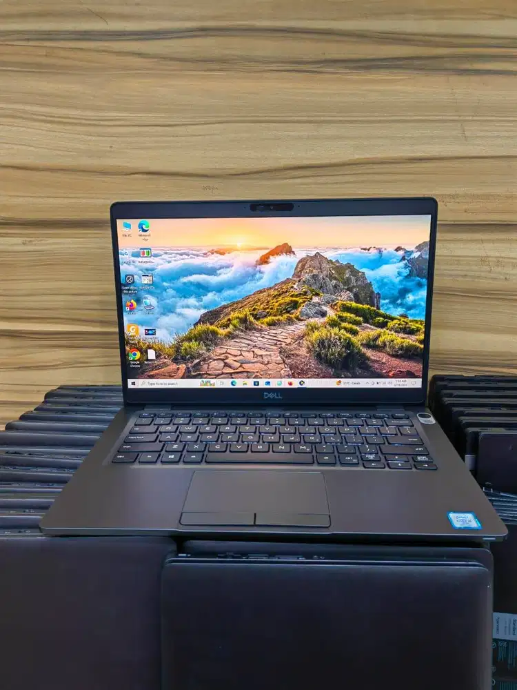 Laptop Dell Latitude 5300 Core i5 Gen8 Ram 8GB 13.3inch N-DC
