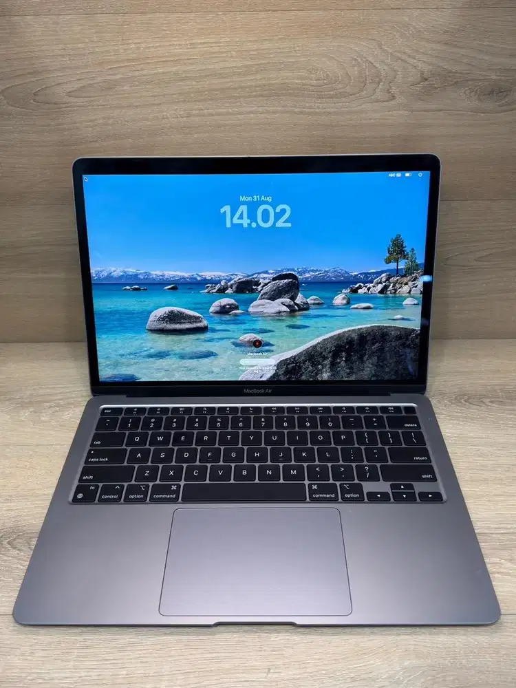 Macbook Air M1 13 Inch 2020