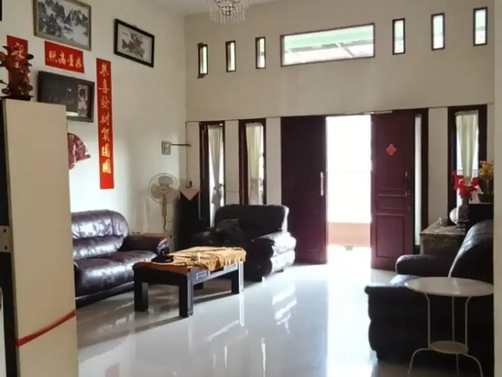 Rare! Rumah Hook 252 M² di Taman Modern Cakung – 5 KT, SHM, Harga 5 M Nego