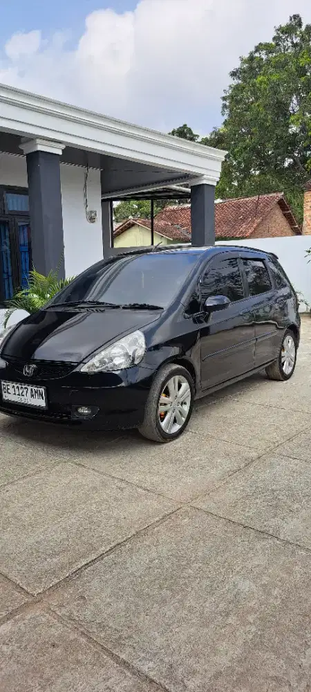 Dijual honda jazz matic 2005