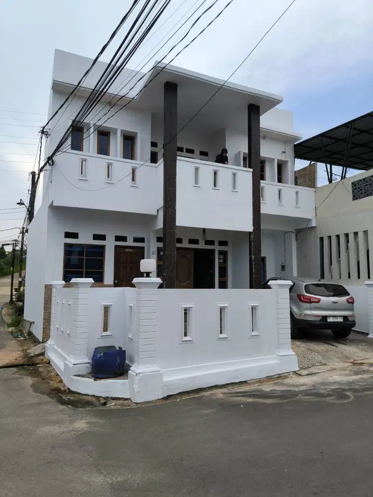 Disewakan Rumah 2 Lantai di Batam Center