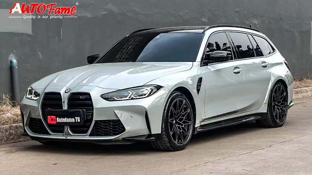 KM12RB  BMW M3C Competition Touring M xDrive NIK 2024 Curved Display I