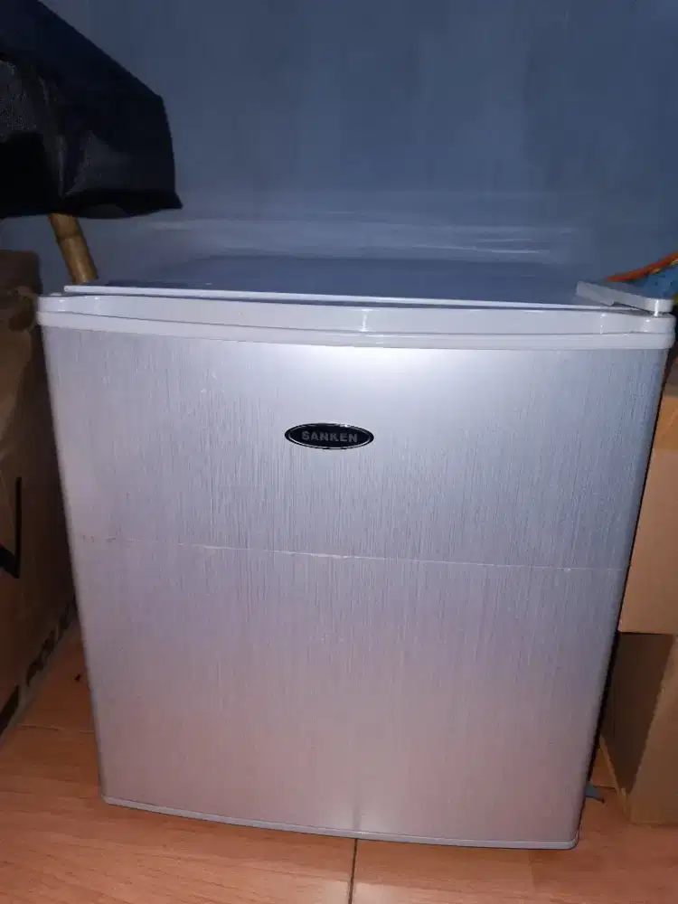 Kulkas Sanken SN-118KEG