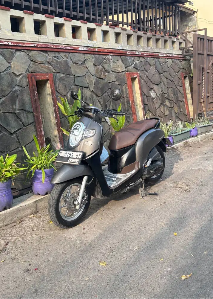 Honda Scoopy 2017 K93 (donat)