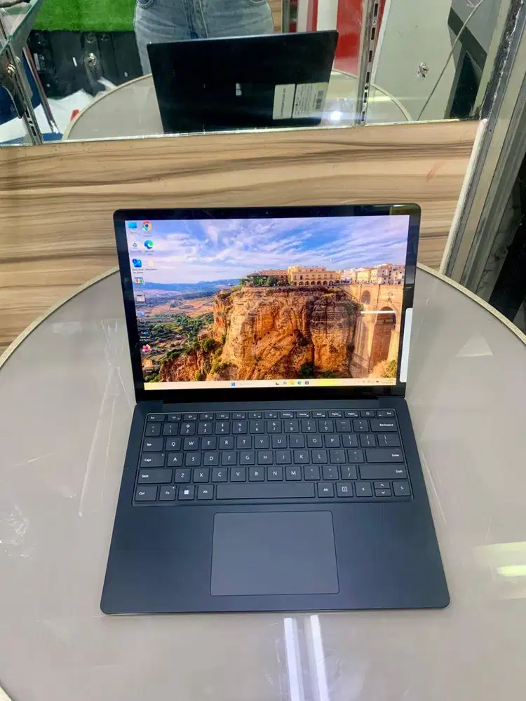 Surface Laptop 3 Core i5 Gen10 Ram 8GB 14inch TS N-DC