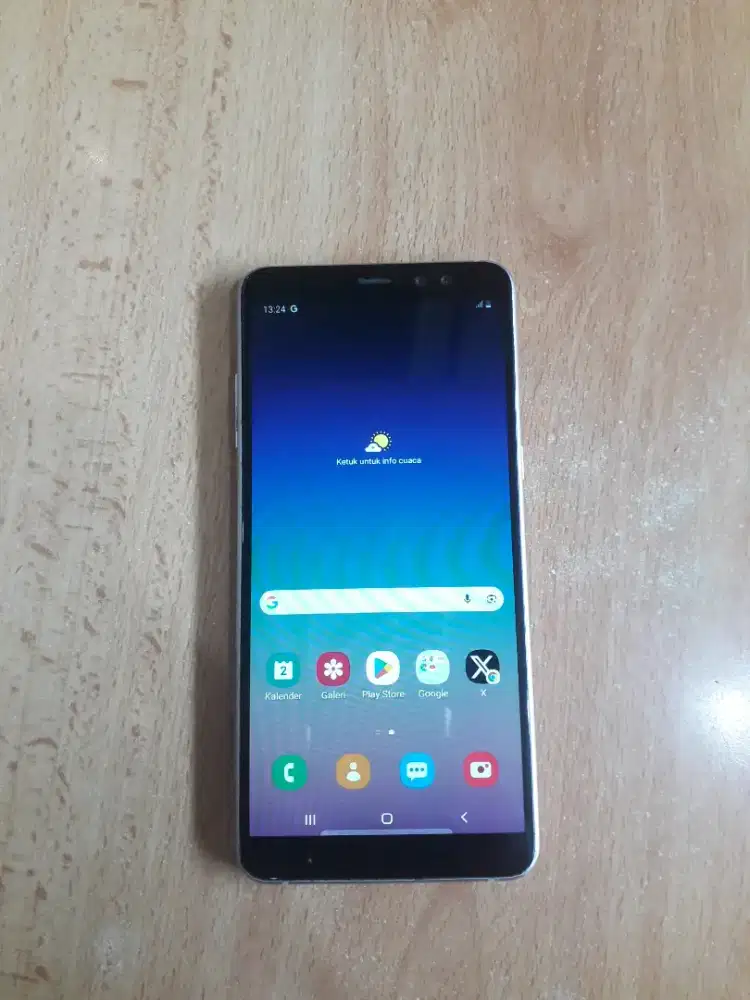 Samsung A8 plus, 6/64 nominus ( pemakaian aja ) hp saja. Dijual 800,