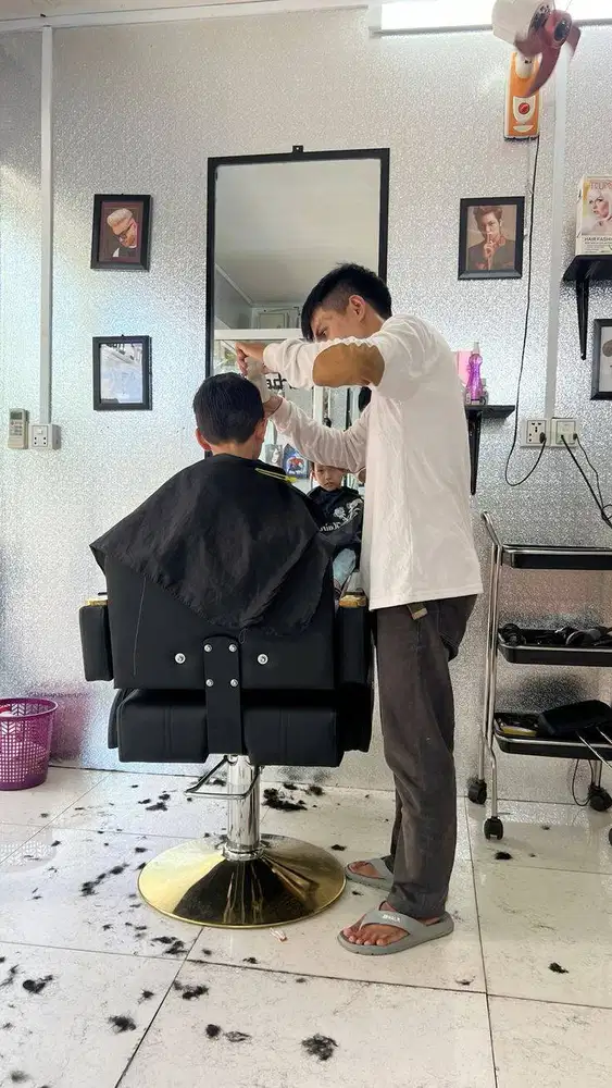 Lowongan Sebagai Capster / Tukang Cukur