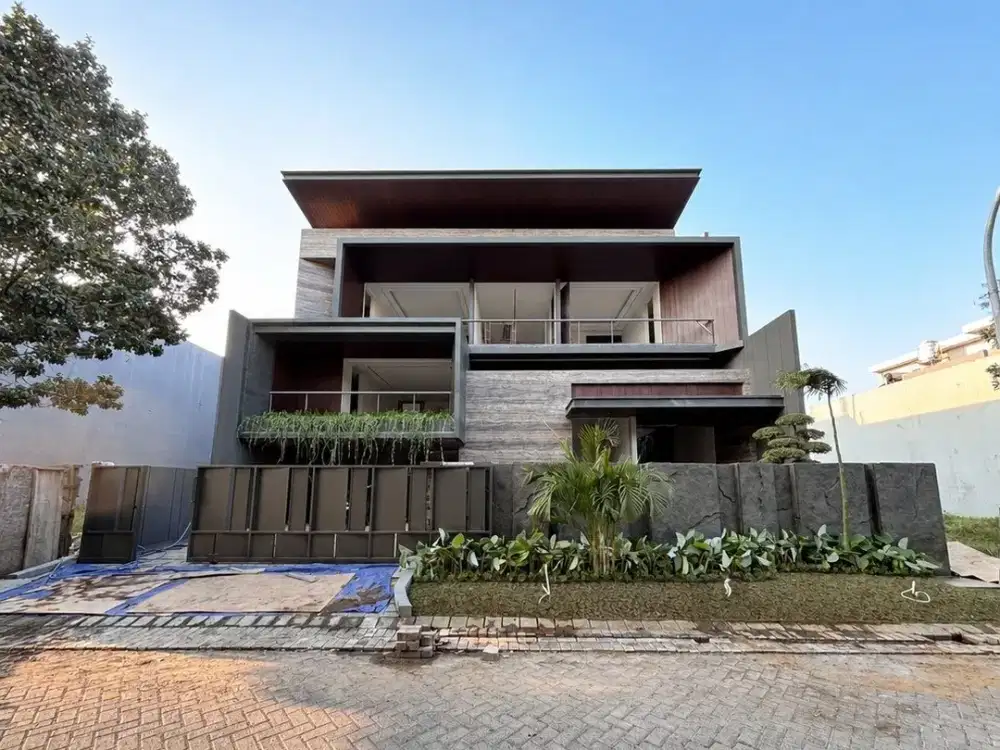 BRAND NEW HOUSE PAKUWON INDAH IMPERIAL GOLF _Dekat Pakuwon Indah Mall_