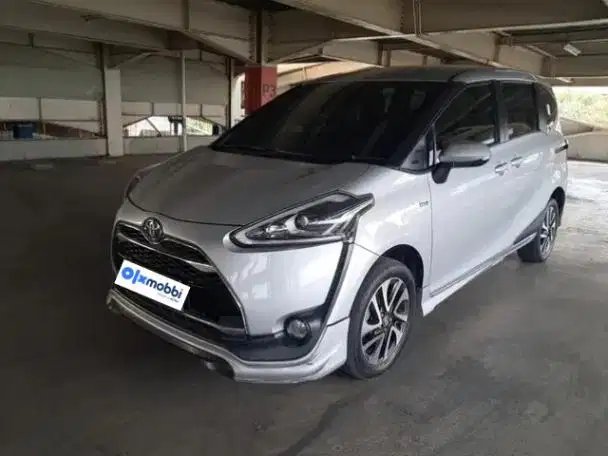 DP RENDAH Toyota Sienta 1.5 Q Bensin-AT 2018 PFI