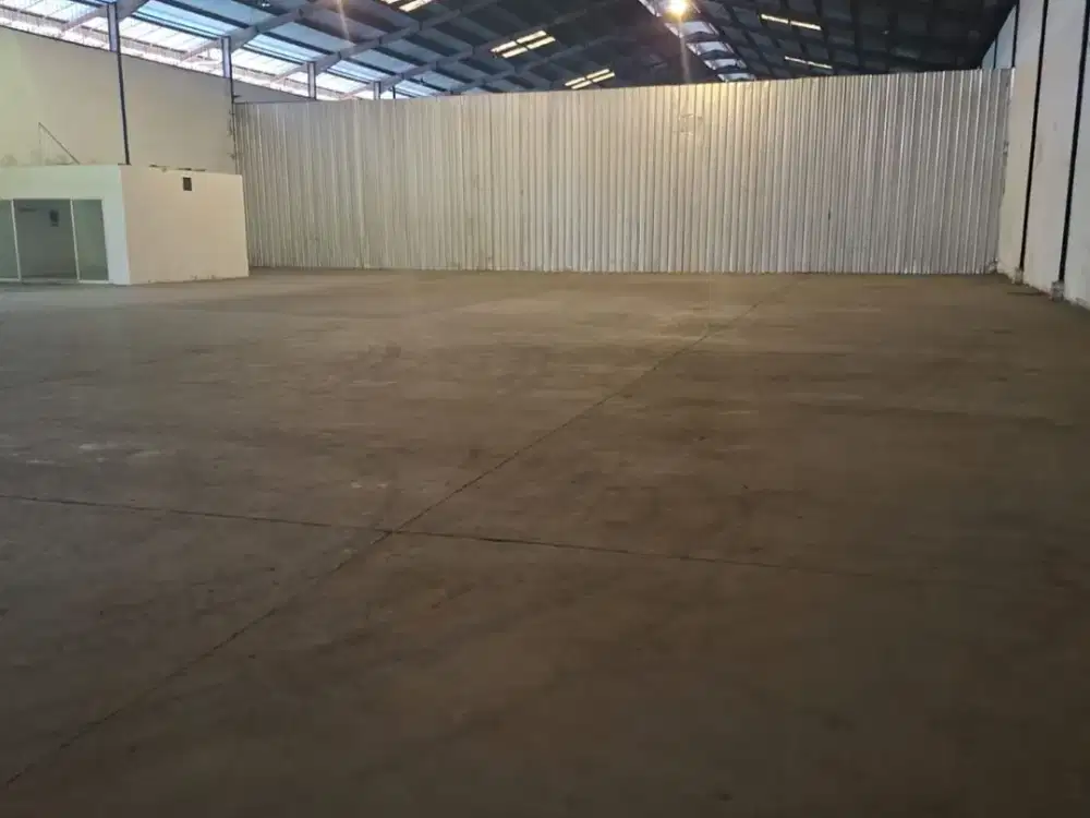 Gudang Luas Siap Pakai Ada Office Lokasi Strategis Dekat Pelabuhan Tg Priok di Ancol Jakarta Utara