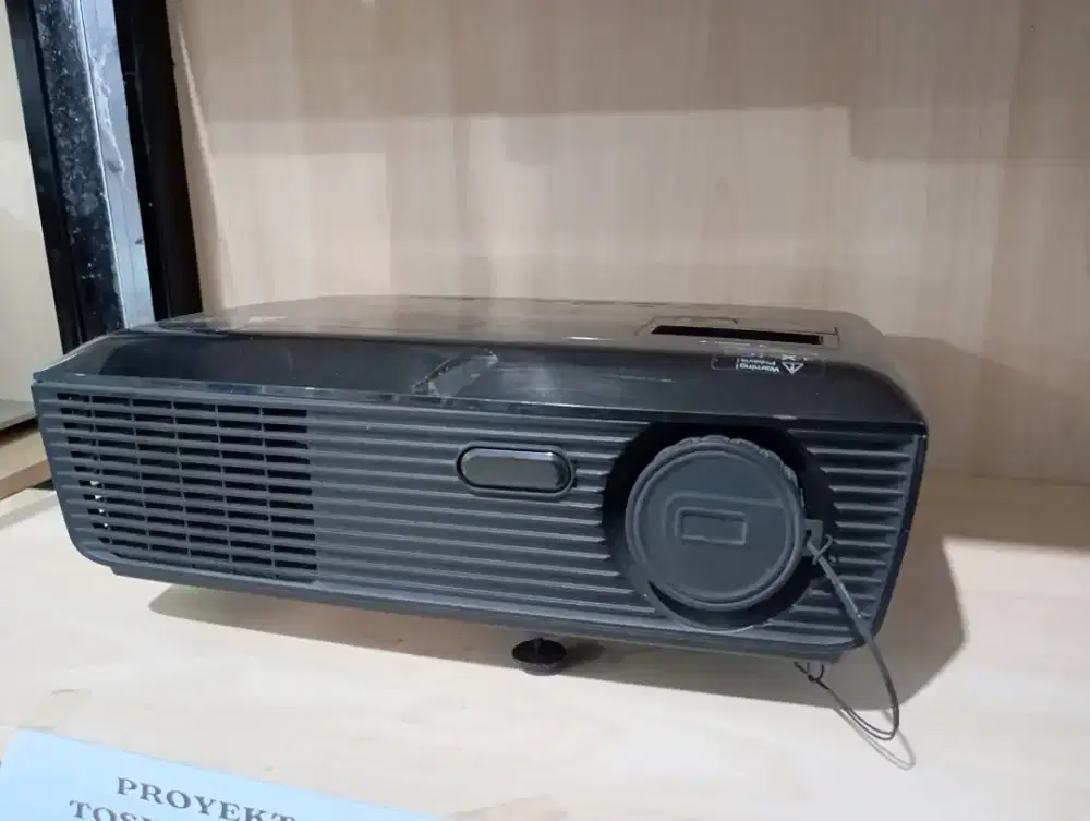 PROYEKTOR TOSHIBA NPX10A SECOND