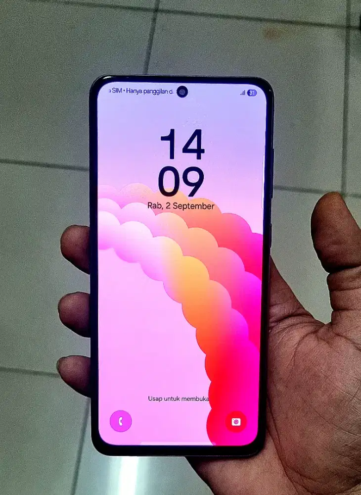 Dijual Cepat Hp Samsung S21 FE 5G Resmi SEIN Ram 8 /256 fulset Mulus