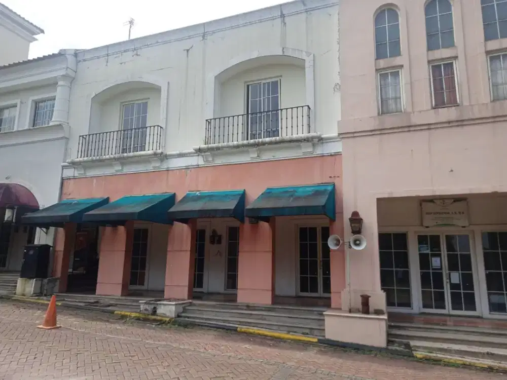 Disewa Ruko Tahunan Bagus Siaphuni di Bellanova Sentul City Ssc133