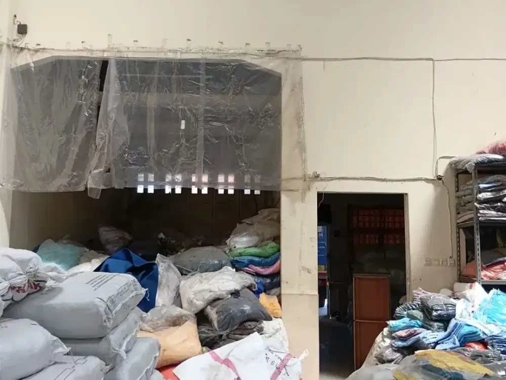 Gudang Siap Pakai Strategis di Sayap Taman Kopo Indah