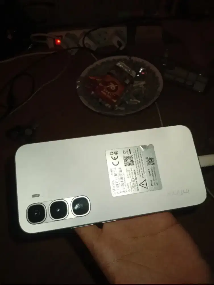 Infinix hot 60 pro 8/256gb