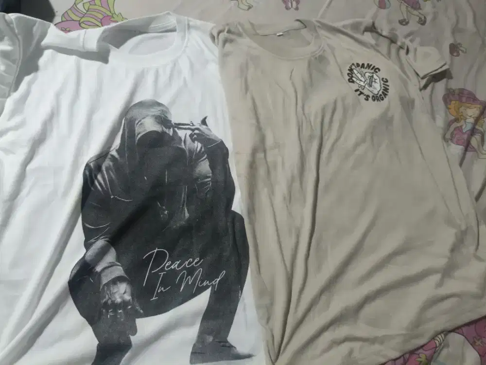 Kaos obral pria