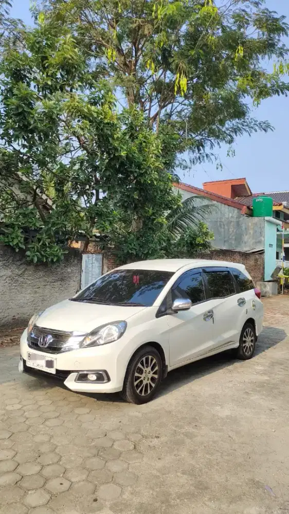 Mobilio Tipe E Prestige Matic