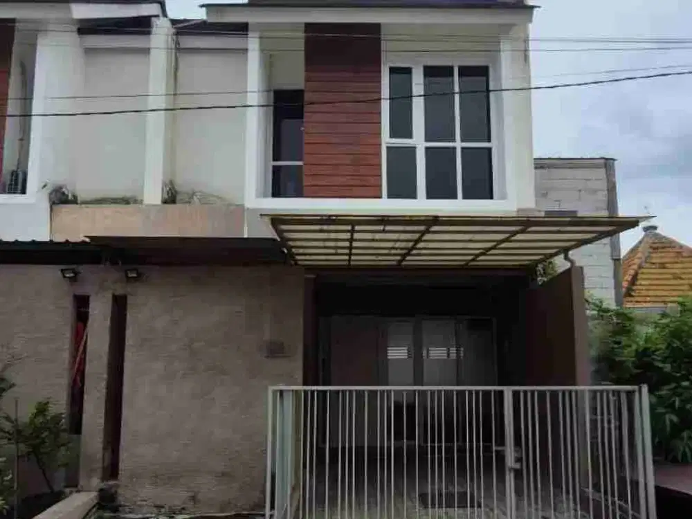 Dijual Harga Murah Rumah 2 Lantai 3 Kamar Tidur Lontar Sambikerep dekat Margomulyo