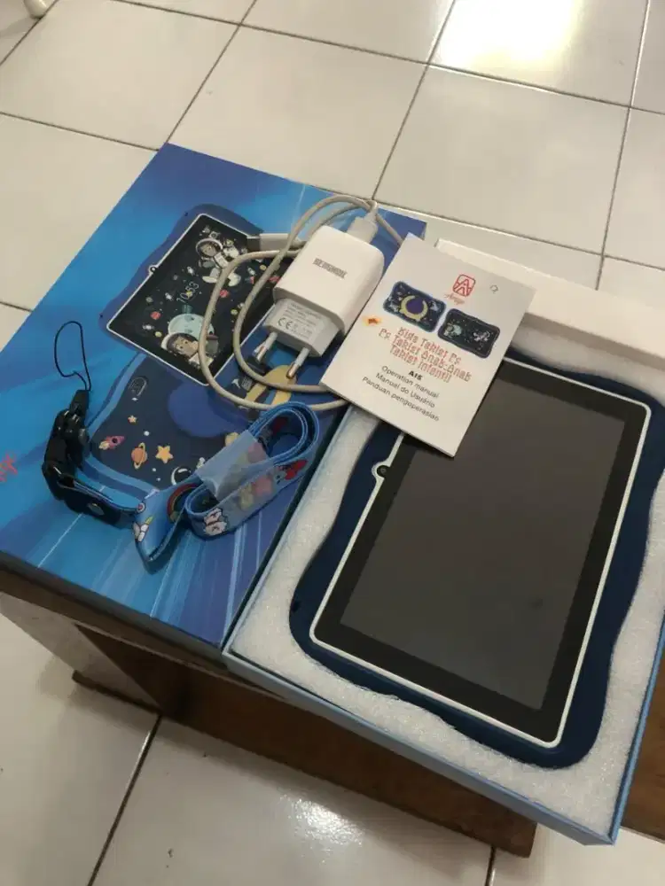 Tablet anak Amiyo